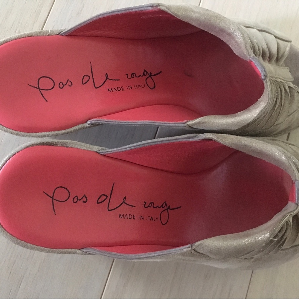 Pas de Rouge Suede Wedge - Picture 8 of 9